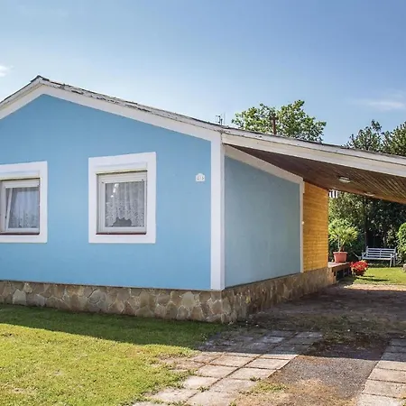 Nice In W/ 2 Bedrooms *